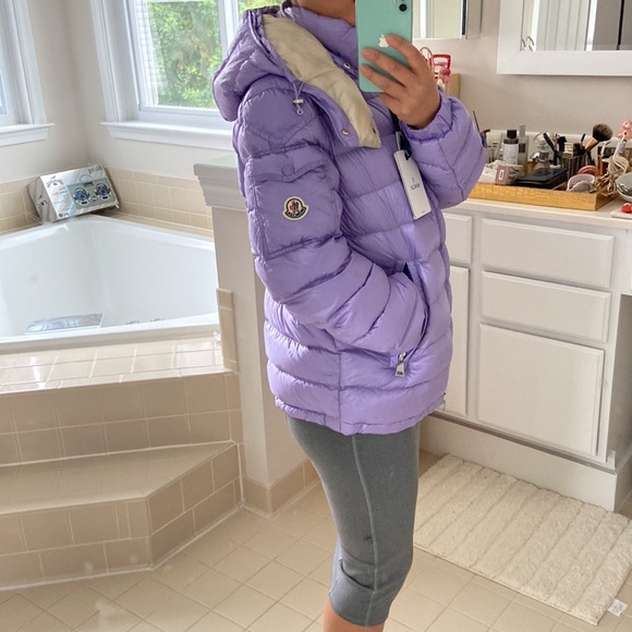 Moncler Lounge Saison jacket. Size 2 - Picture 14 of 16